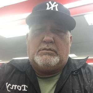 Meet your Posher, Antonio